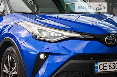 Позашляховик / Кросовер Toyota C-HR 2020 в Києві