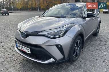 Внедорожник / Кроссовер Toyota C-HR 2020 в Харькове