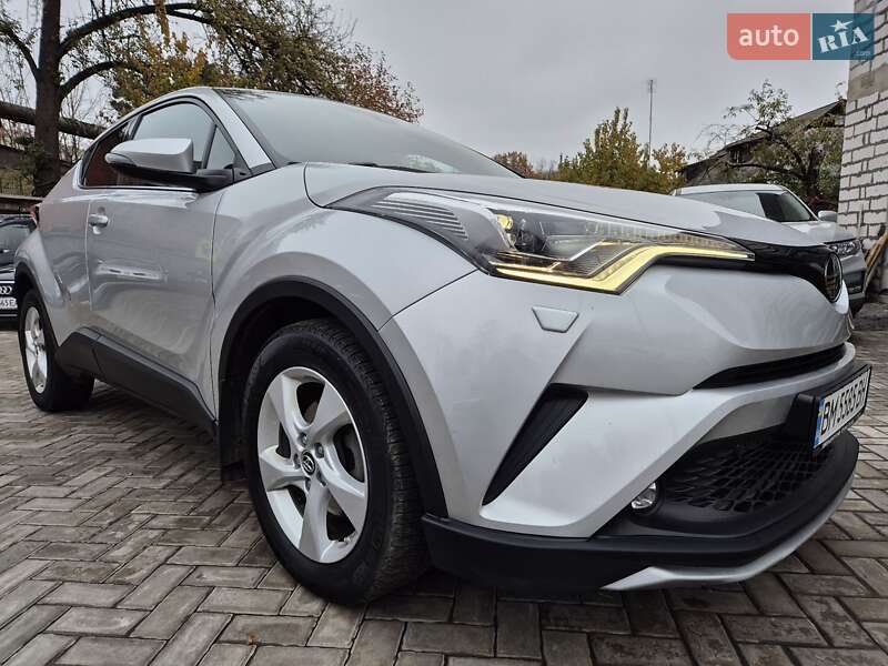 Внедорожник / Кроссовер Toyota C-HR 2019 в Сумах