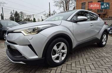 Внедорожник / Кроссовер Toyota C-HR 2019 в Сумах