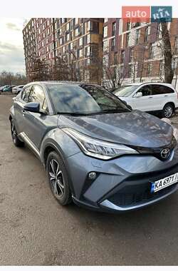 Внедорожник / Кроссовер Toyota C-HR 2020 в Киеве