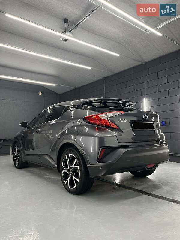 Внедорожник / Кроссовер Toyota C-HR 2019 в Полтаве фото 13 Внедорожник / Кроссовер Toyota C-HR 2019 в Полтаве