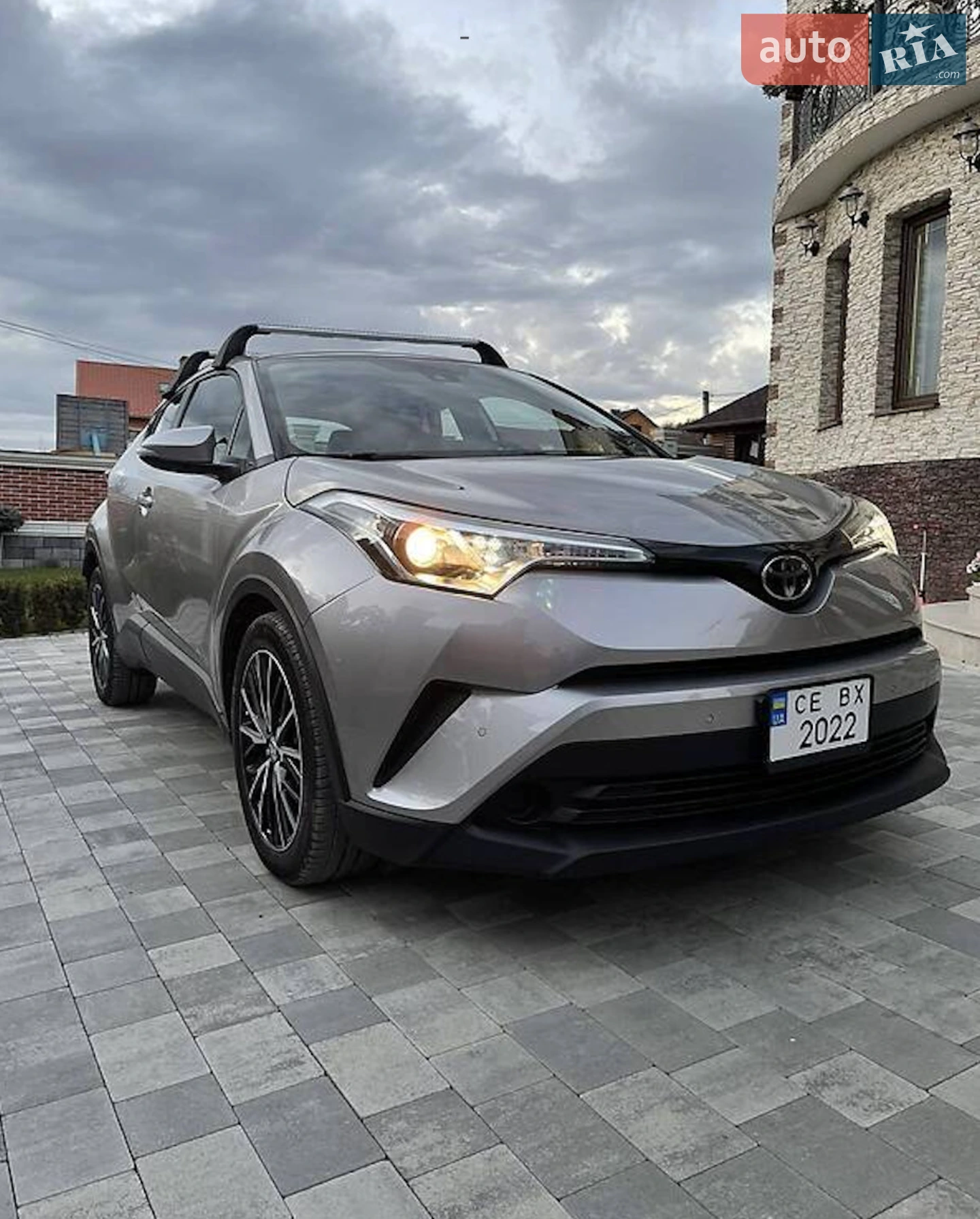 2019 Toyota C-HR - мініатюра 2