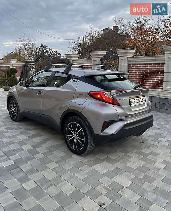 Внедорожник / Кроссовер Toyota C-HR 2019 в Львове