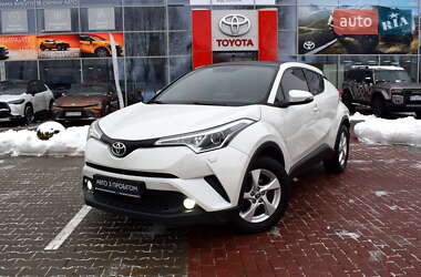 Позашляховик / Кросовер Toyota C-HR 2016 в Житомирі