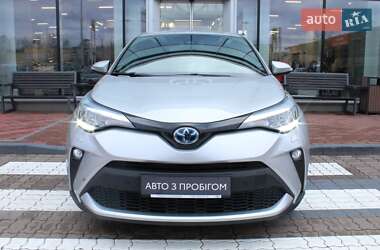 Позашляховик / Кросовер Toyota C-HR 2022 в Києві