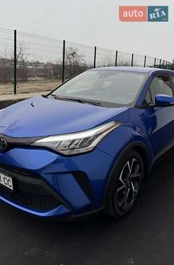 Позашляховик / Кросовер Toyota C-HR 2020 в Києві