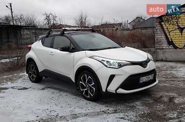 Внедорожник / Кроссовер Toyota C-HR 2020 в Броварах