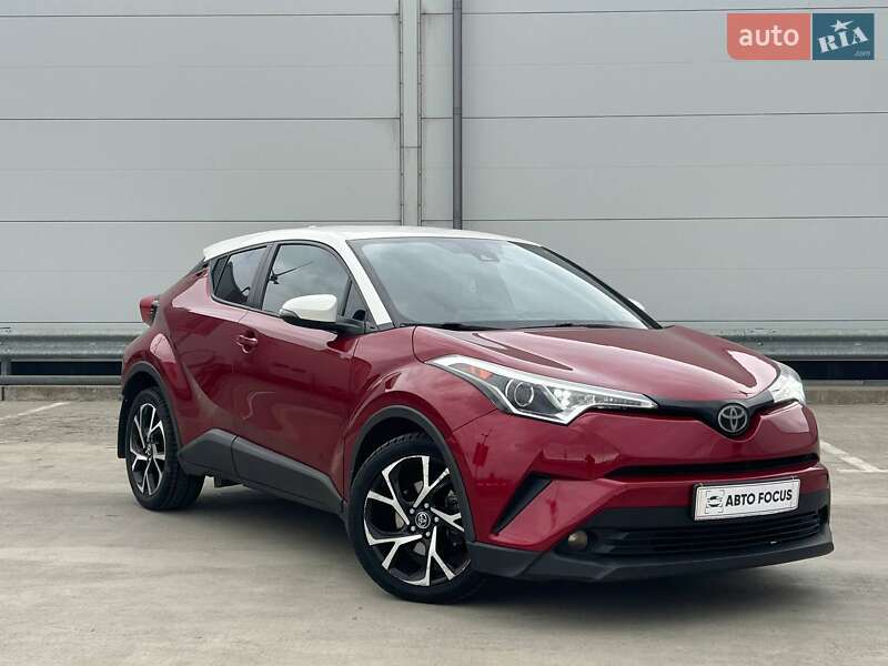 Позашляховик / Кросовер Toyota C-HR 2017 в Києві