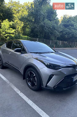 Внедорожник / Кроссовер Toyota C-HR 2021 в Киеве