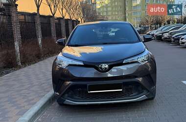 Позашляховик / Кросовер Toyota C-HR 2020 в Софіївській Борщагівці