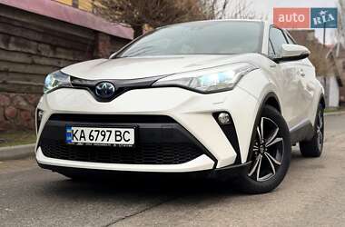 Позашляховик / Кросовер Toyota C-HR 2020 в Києві