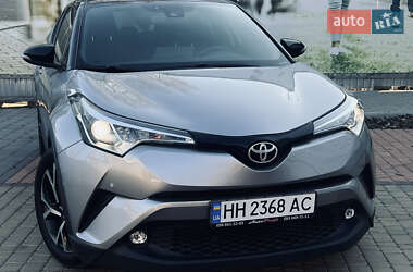 Позашляховик / Кросовер Toyota C-HR 2018 в Одесі