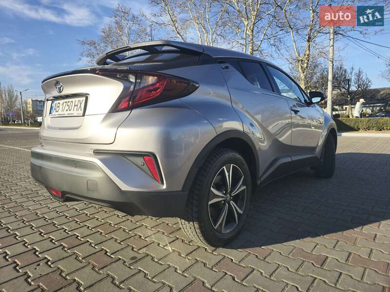 Позашляховик / Кросовер Toyota C-HR 2020 в Одесі