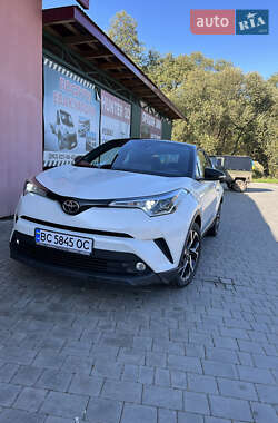 Внедорожник / Кроссовер Toyota C-HR 2018 в Бродах