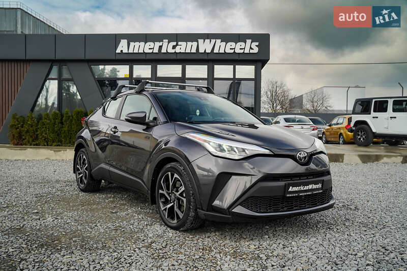 Внедорожник / Кроссовер Toyota C-HR 2019 в Черновцах