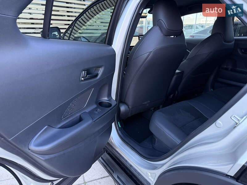 Позашляховик / Кросовер Toyota C-HR 2023 в Одесі фото 24 Позашляховик / Кросовер Toyota C-HR 2023 в Одесі