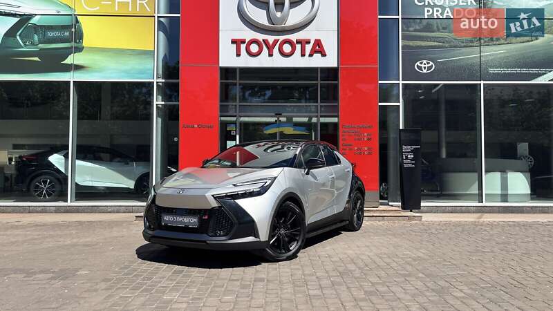 Toyota C-HR 2023