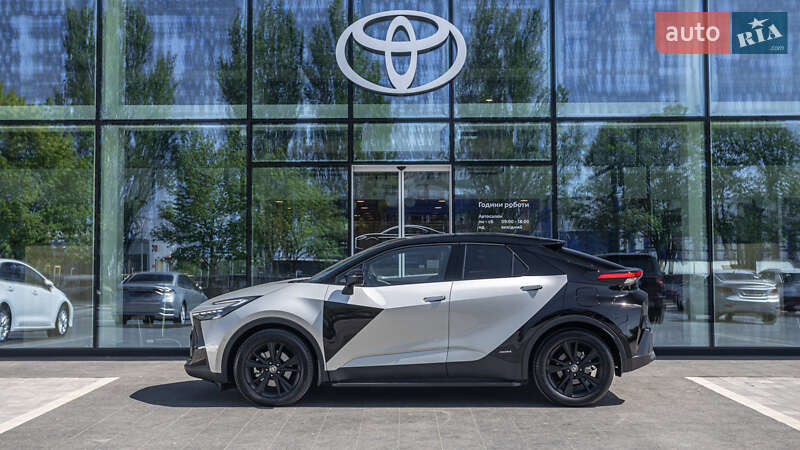 Внедорожник / Кроссовер Toyota C-HR 2023 в Днепре