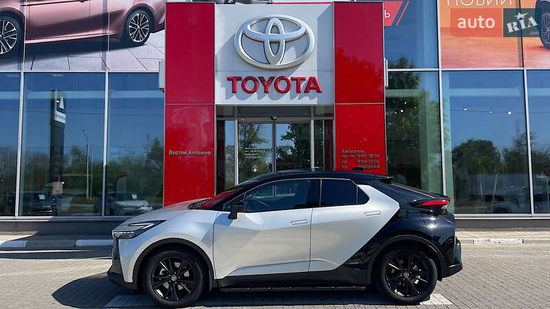 Внедорожник / Кроссовер Toyota C-HR 2023 в Запорожье