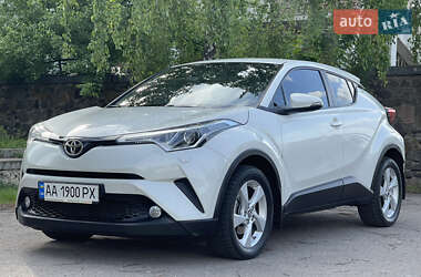 Позашляховик / Кросовер Toyota C-HR 2017 в Києві