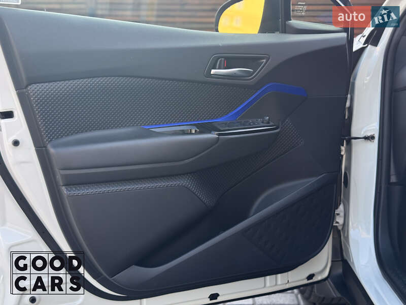 Внедорожник / Кроссовер Toyota C-HR 2019 в Одессе