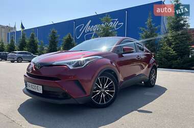 Позашляховик / Кросовер Toyota C-HR 2019 в Києві