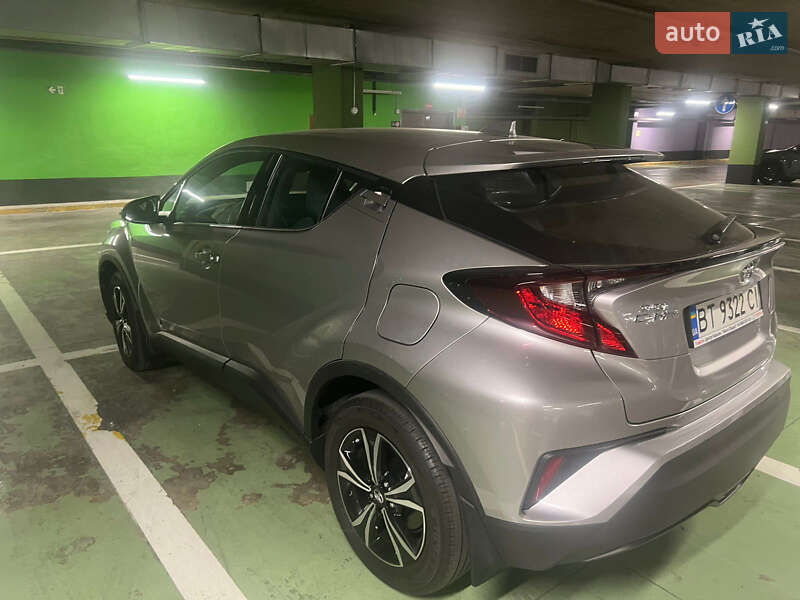 Позашляховик / Кросовер Toyota C-HR 2021 в Одесі