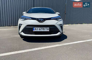 Позашляховик / Кросовер Toyota C-HR 2020 в Києві