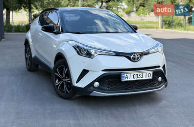 Позашляховик / Кросовер Toyota C-HR 2016 в Фастові