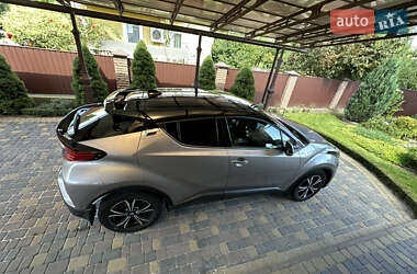 Позашляховик / Кросовер Toyota C-HR 2020 в Івано-Франківську