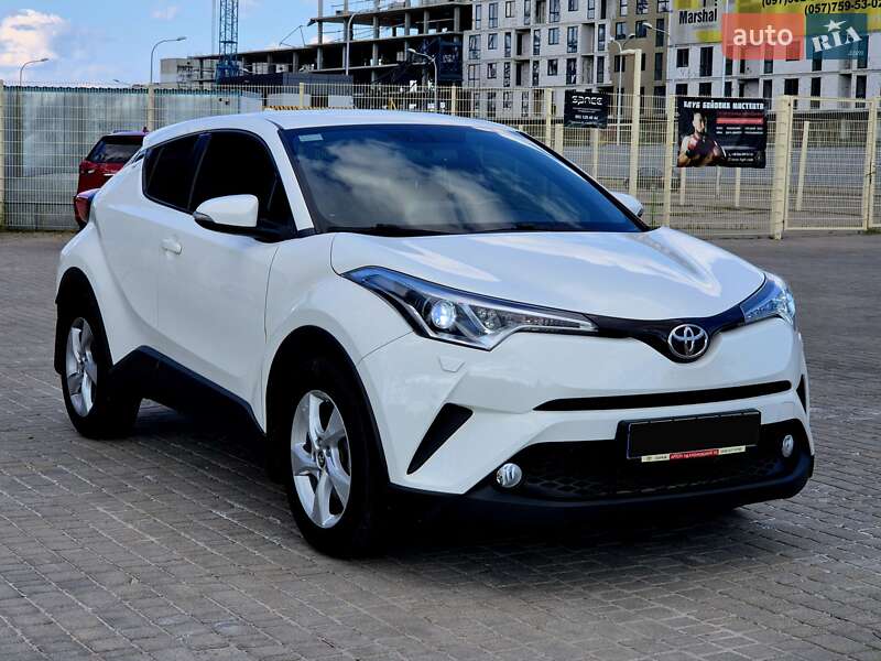 Toyota C-HR 2017