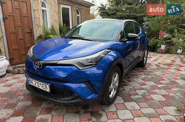 Внедорожник / Кроссовер Toyota C-HR 2017 в Николаеве