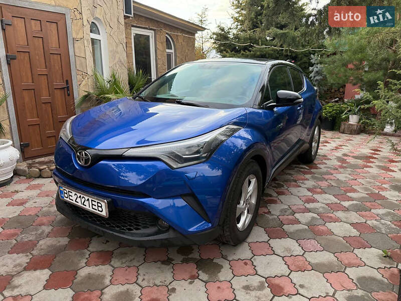 Toyota C-HR 2017