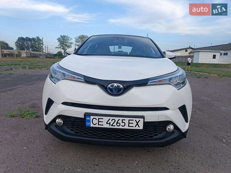Позашляховик / Кросовер Toyota C-HR 2018 в Івано-Франківську фото 10 Позашляховик / Кросовер Toyota C-HR 2018 в Івано-Франківську