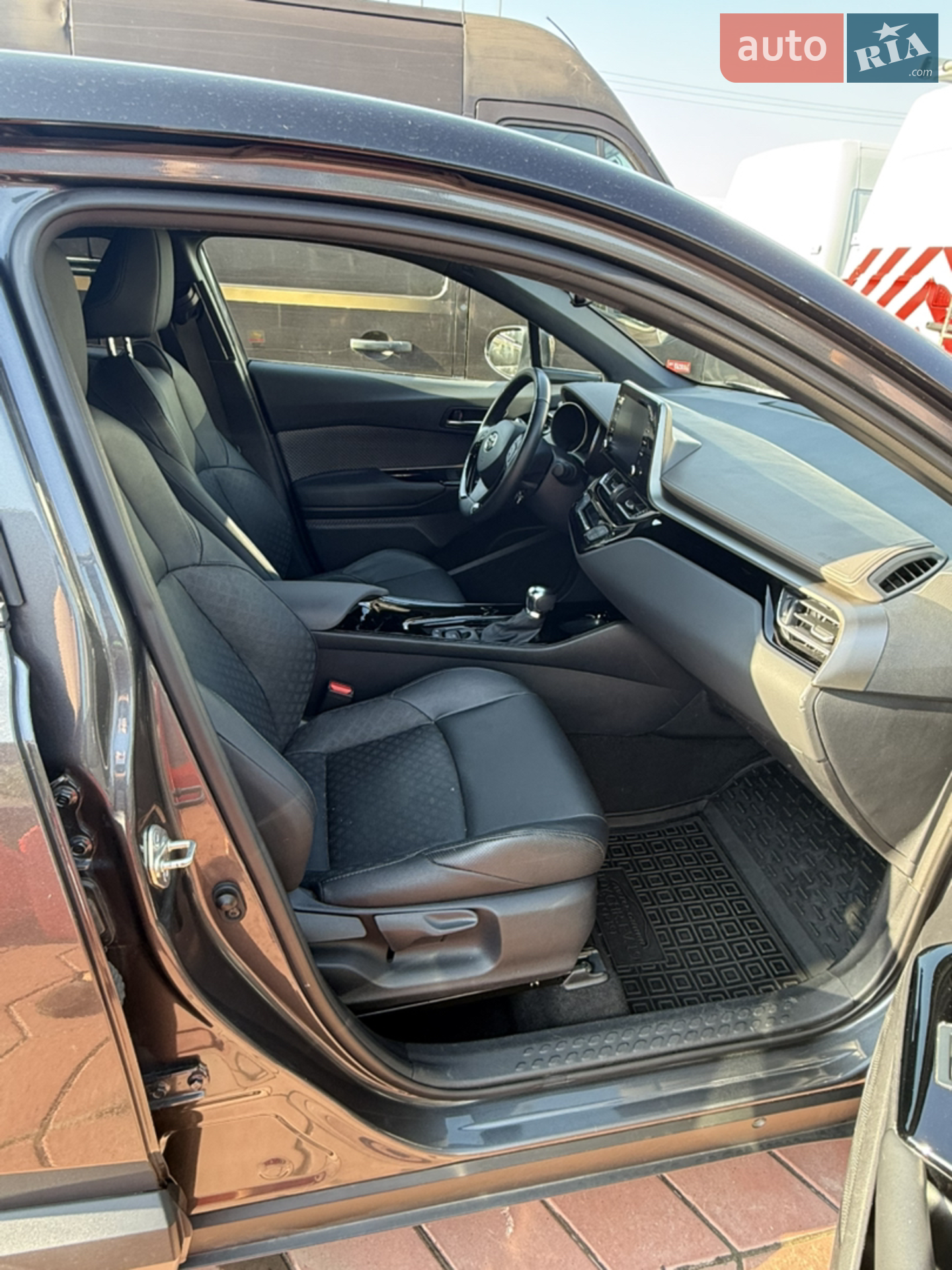2022 Toyota C-HR - мініатюра 4