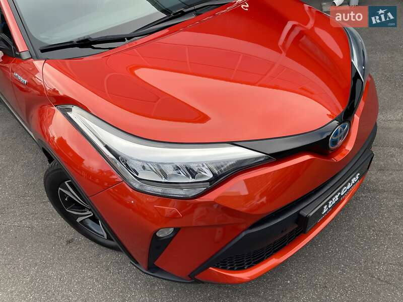 Позашляховик / Кросовер Toyota C-HR 2020 в Києві фото 31 Позашляховик / Кросовер Toyota C-HR 2020 в Києві