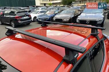 Позашляховик / Кросовер Toyota C-HR 2020 в 