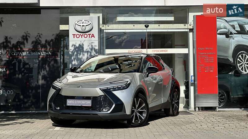 Toyota C-HR 2024 Toyota C-HR 2024