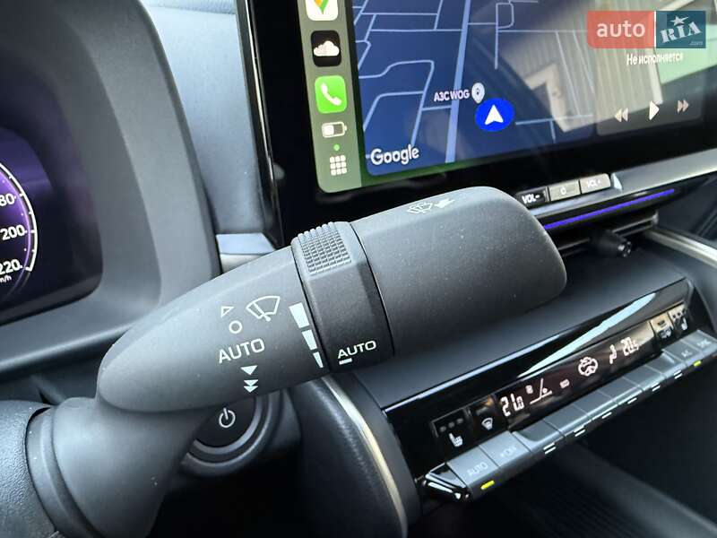 Внедорожник / Кроссовер Toyota C-HR 2024 в Виннице