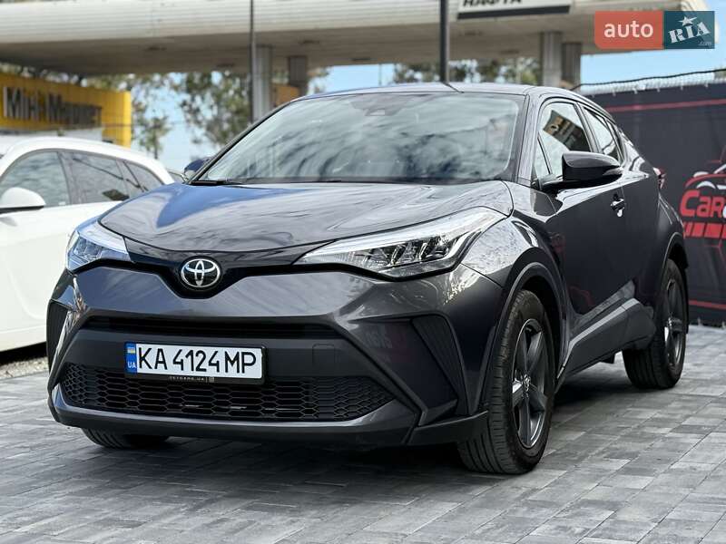 Позашляховик / Кросовер Toyota C-HR 2021 в Дніпрі