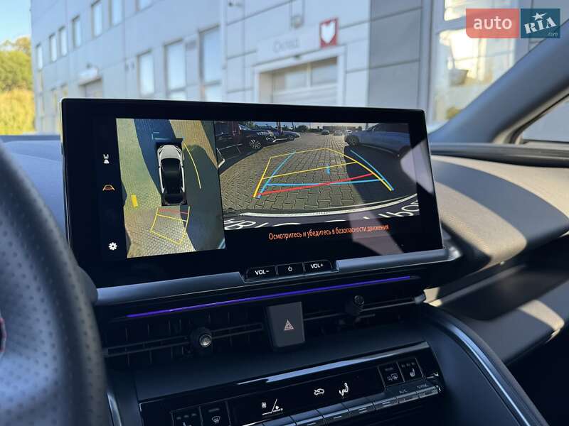 Внедорожник / Кроссовер Toyota C-HR 2024 в Тернополе
