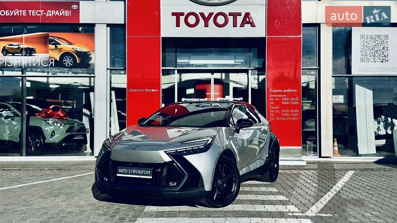 Внедорожник / Кроссовер Toyota C-HR 2024 в 