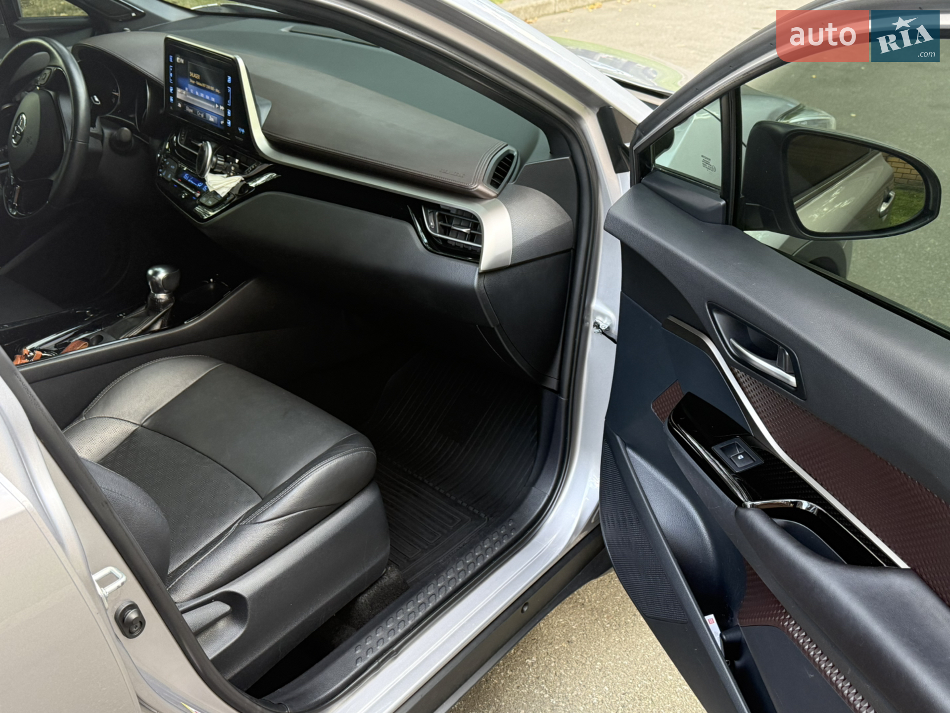 2018 Toyota C-HR - мініатюра 8