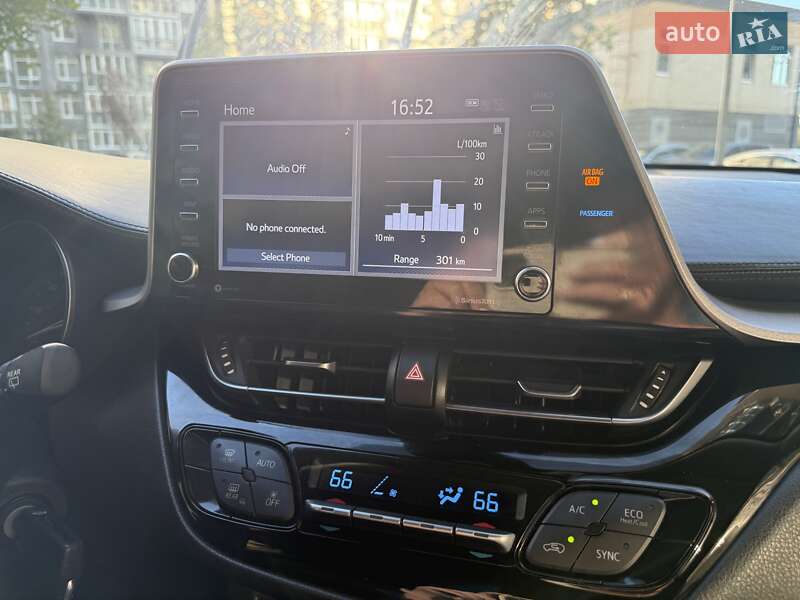 Позашляховик / Кросовер Toyota C-HR 2019 в Києві фото 18 Позашляховик / Кросовер Toyota C-HR 2019 в Києві