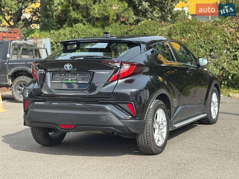Позашляховик / Кросовер Toyota C-HR 2020 в Одесі