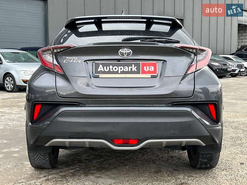 Внедорожник / Кроссовер Toyota C-HR 2017 в Львове