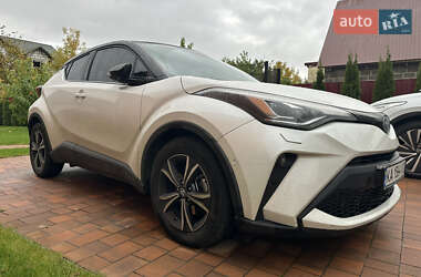 Позашляховик / Кросовер Toyota C-HR 2022 в Києві