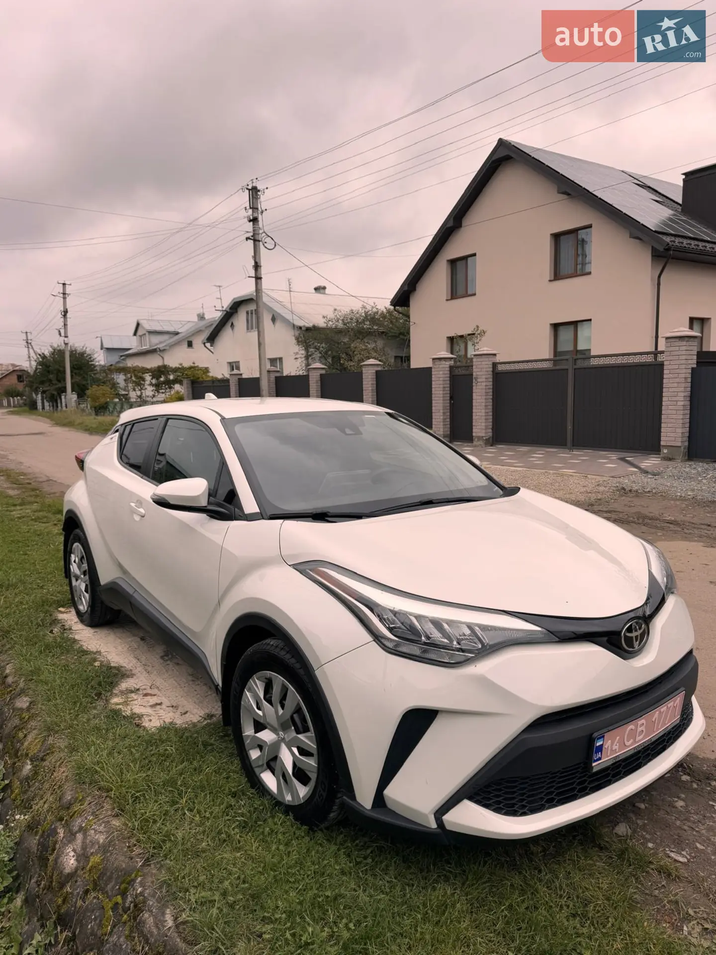 2019 Toyota C-HR - мініатюра 2