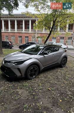 Внедорожник / Кроссовер Toyota C-HR 2021 в Одессе